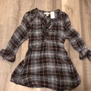 NWT Motherhood Maternity plaid blouse